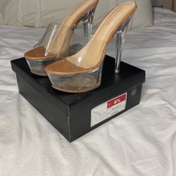 Size Women’s 8 1/2 Clear Acrylic Platform Stiletto
