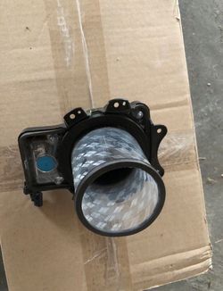2015 2016 2017 2018 2019 2020 2021 2022 DODGE CHALLENGER HEADLIGHT AIR INTAKE  LOGO RHOMBI ORIGINAL OEM