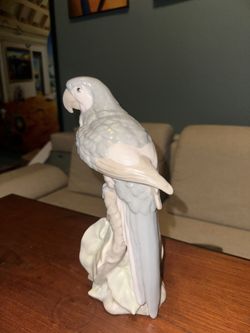 INCREDIBLE LARGE FINE PORCELAIN MACAW PARROT FIGURINE~SHAFFORD DANA COLLECTION