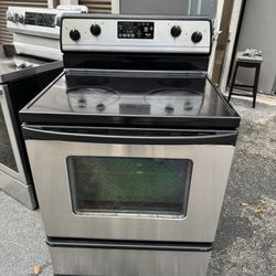 Stove Good Condition Everything Works Fine 