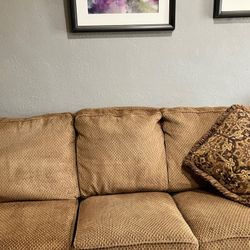 Sofa/couch