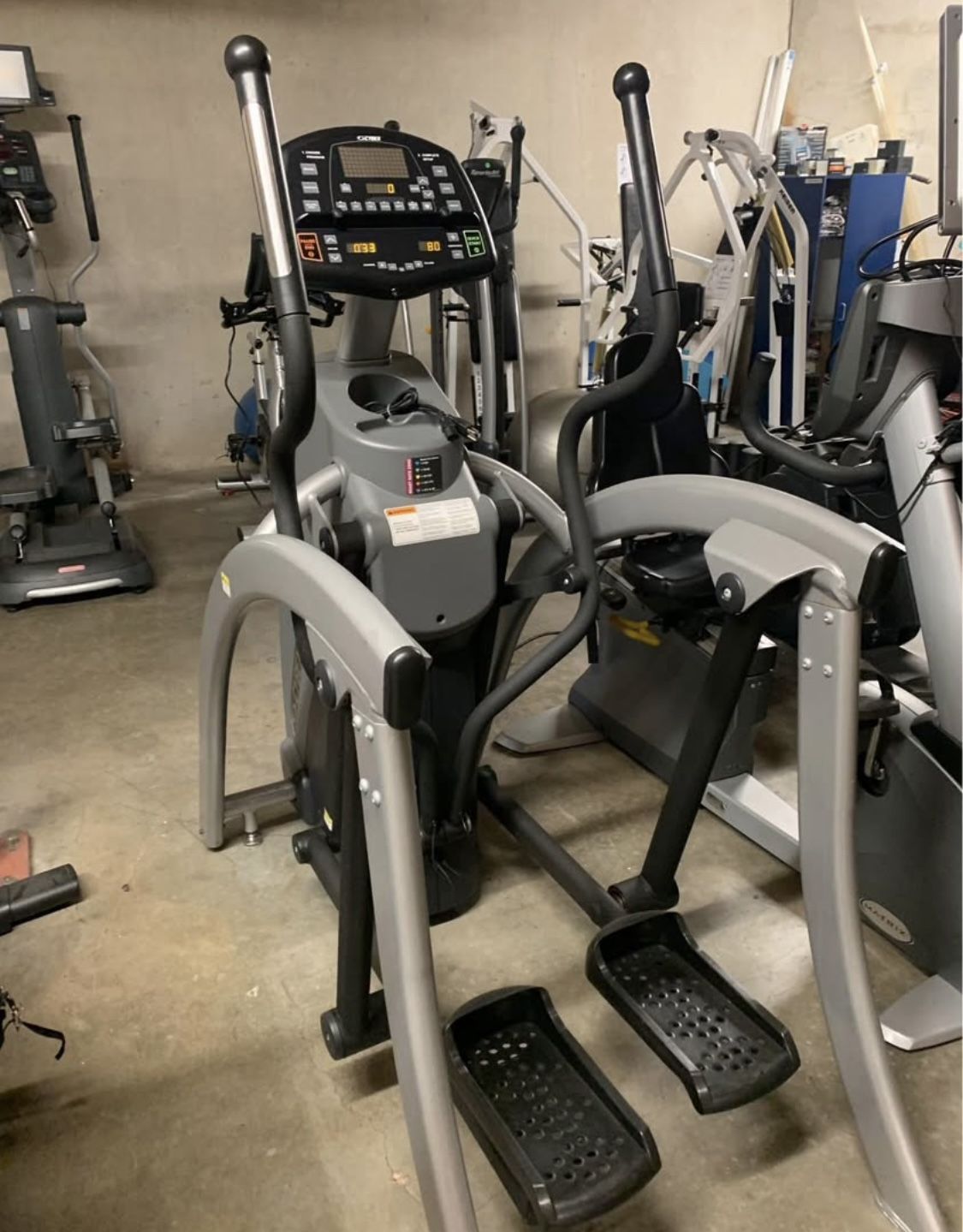 Cybex 425a Arc Trainer Elliptical WOW Only $50