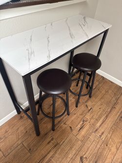 MUST GO- Home Items by Friday