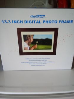 Digital photo frame