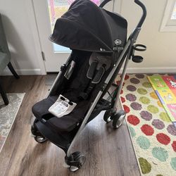 Graco Breaze Umbrella Stroller – Lightweight & Compact