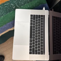 MACBOOK PRO  2018