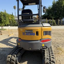 XCMG XE27U Mini Excavator
