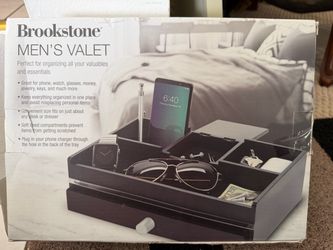 Men's dresser valet and personal organizer