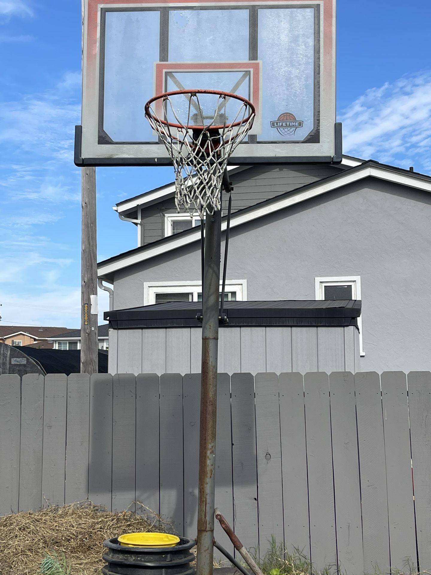 Basketball Hoop 