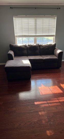 Sectional couch