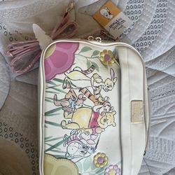  Disney Winnie the Pooh Floral Convertible Crossbody Bag 