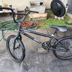 BMX Bike Mongoose 270