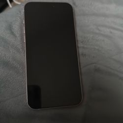 iPhone 15 Plus 