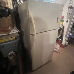 🥶Ice Cold Refrigerator Frigidaire 