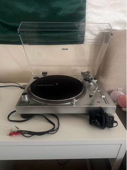 Audio-Technica AT-LP120XUSB USB includes wires