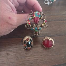 ANTIQUE JEWELRY