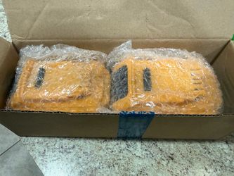 2-Pack of 12,000 mAh Replacement Batteries for Dewalt. // Paquete de 2 baterías de repuesto de 12000 mAh para Dewalt.