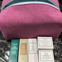 NEW FRESH 5 PIECE SKINCARE SET $20!!