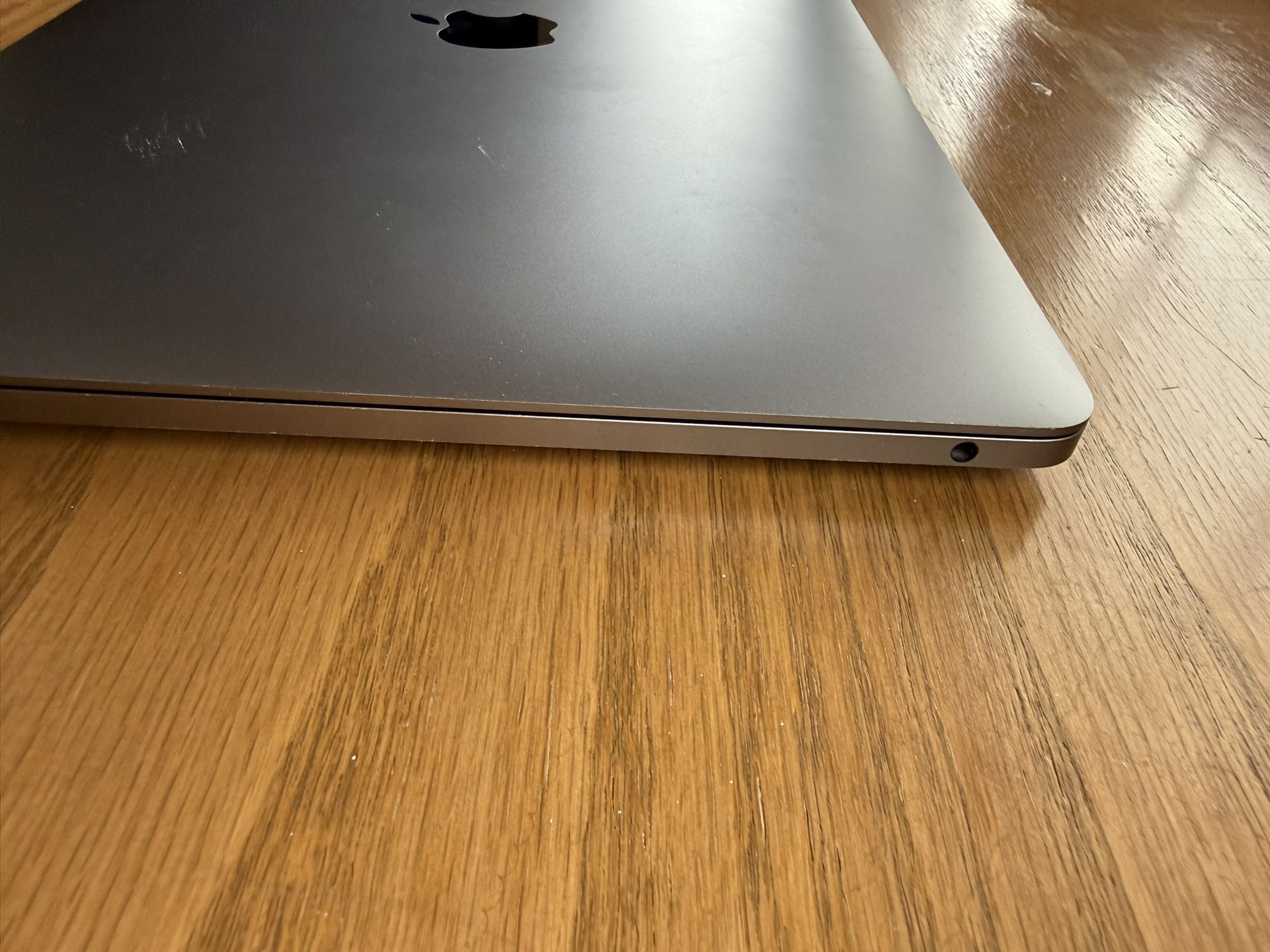 MacBook Pro 13 M1 8gb