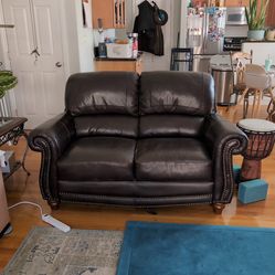 Living Spaces Sidney Dark Brown Leather Loveseat