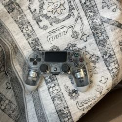 PS4 Controller