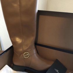New Coach Boots Saddle Color 7.5