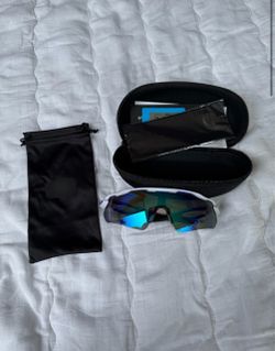 Oakley sunglasses 🔥