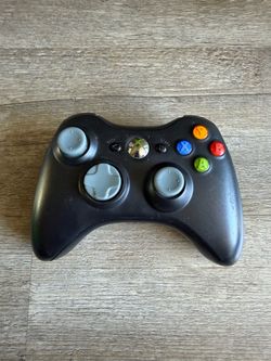 Black/Gray Xbox 360 Wireless Controller