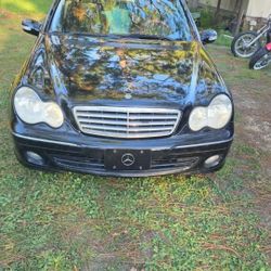 2006 Mercedes-Benz C-Class
