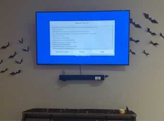 Samsung 65" 4K UHD Smart TV UN65NU6900 – Excellent Condition