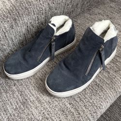 Steve Madden Gray Suede Sneakers $25