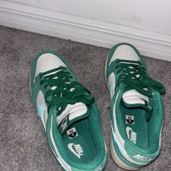 Nike green dunks 