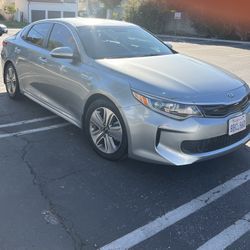 2017 KIA Optima