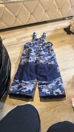 3T snow suit