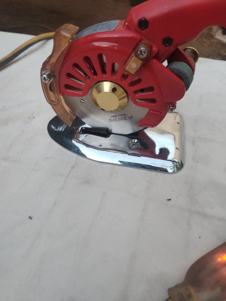$$ HERCULES HRK-100 ELECTRIC ROTARY CUTTER 5-SPEEDS LIKE NEW $100 $$$ Crafting Leather Material Tool Retail $170-$250