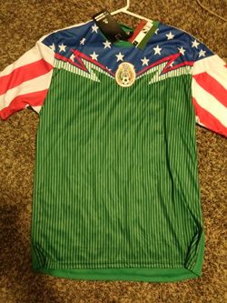 Mexusa soccer jersey new with tags size m for adults