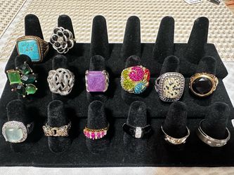 Mixed Costume jewelry rings lot of 14 sizes 7-11
