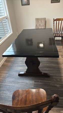 Dinning Table