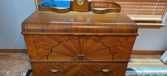 Cedar Chest - Bluebird