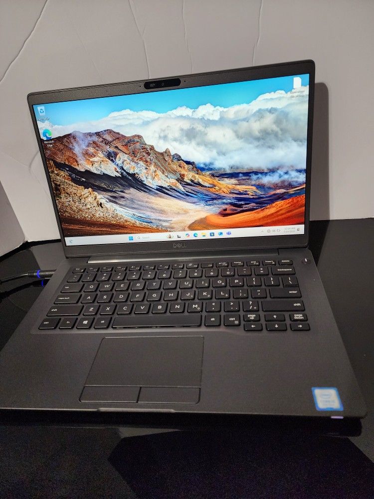 DELL LATITUDE 7400 WINDOWS 11 PRO LAPTOP