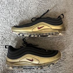 Nike Shoes 