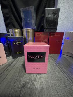Valentino donna born in roma