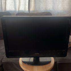 Used Vizio tv works perfectly