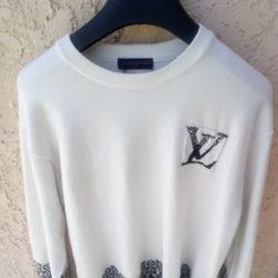 Lv Sweater 