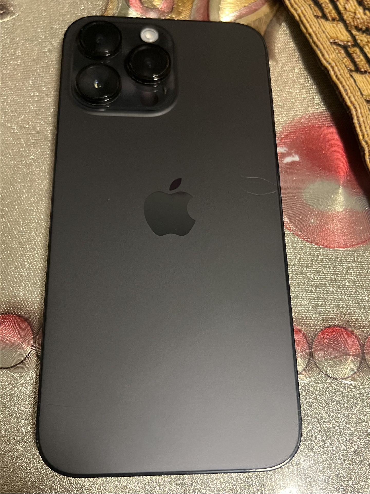 iPhone 14 Pro Max 