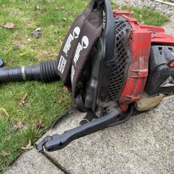 Red Max 5100 Leaf Blower