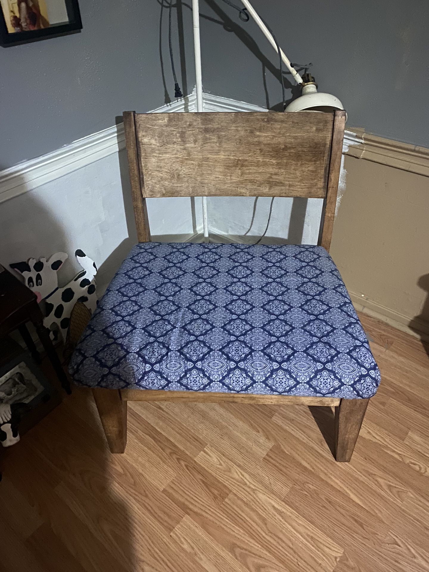 Modern Wooden Lounge Chairs