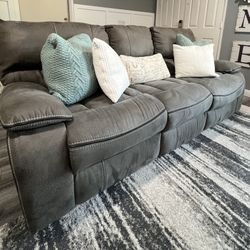 Couches Set