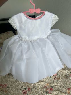 White Baby Girl Dress – 8 Months – New With Tags