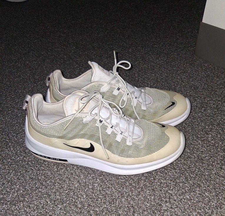 Nike Air Max AXIS sz.13 - Great Used Condition